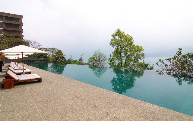 白条套现15点_羊小咩享花卡出物流返现