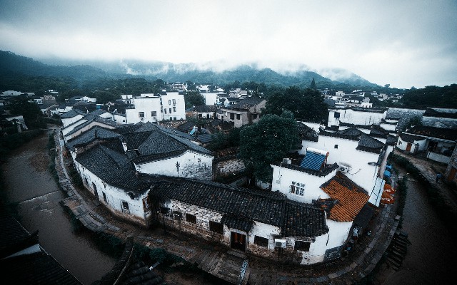 抖音月付优惠券30元商家承担吗_花呗借呗能取现金吗