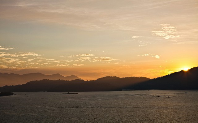 假日花呗套路贷_口碑商家开通花呗条件