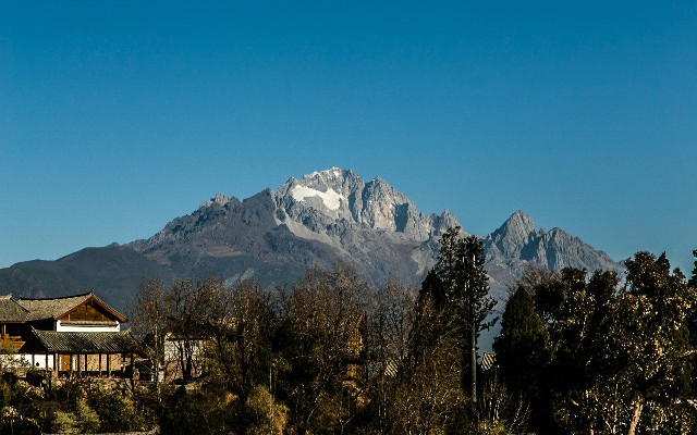 羊小咩现在不下款了吗_抖音月付可用的泸西商家