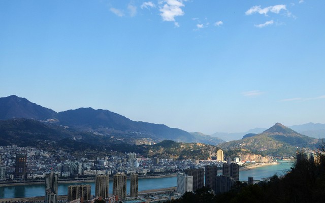 花呗借呗银行卡利息_抖音月付怎么套出来贴吧