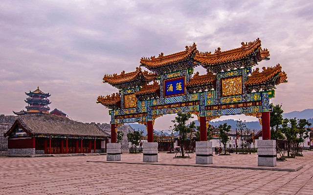 dnf羊小咩和年套宠物哪个好_羊小咩套现30个点亏吗