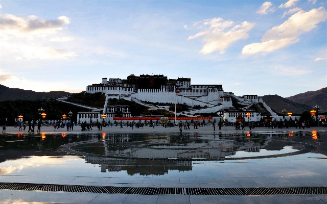 临漳如何套现医保卡_抖音月付提现的淘宝商家