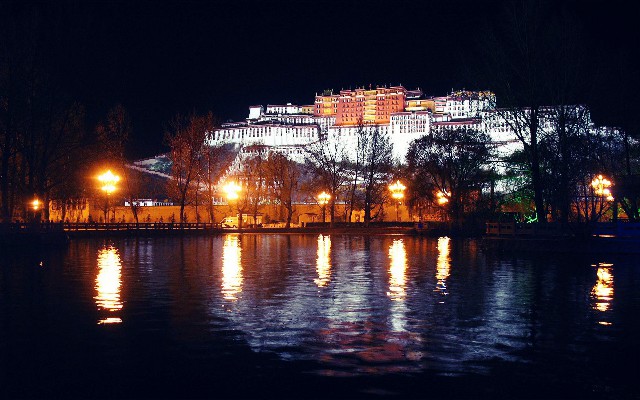 用微信好还是用花呗好_花呗自己免费套